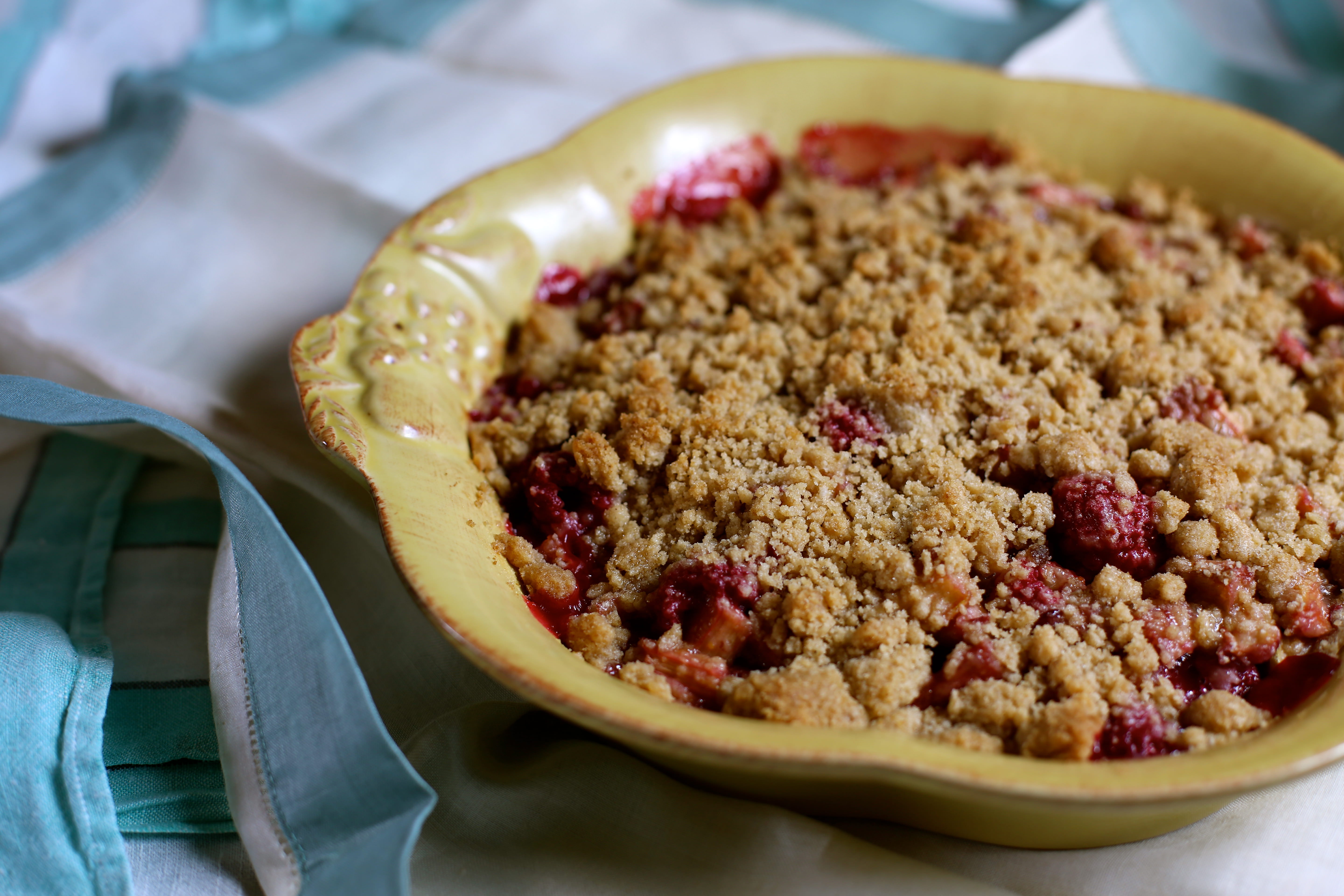 Raspberry Rhubarb Crisp Recipe - Studio Delicious