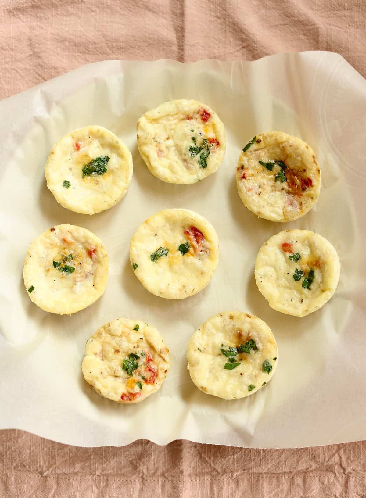 a circle of cooked egg white bites.
