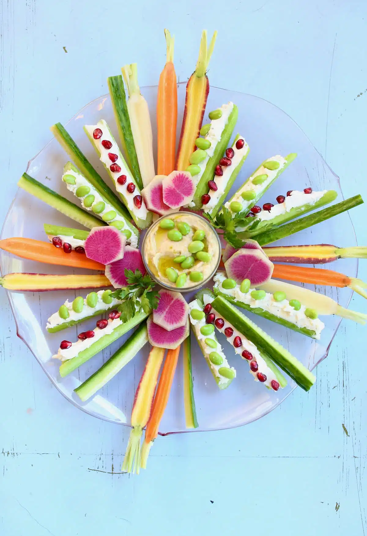 a smaller overhead photo of a veggie tray.
